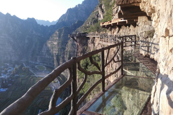 【十渡誓言玻璃栈道怎么样】特色十渡誓言玻璃